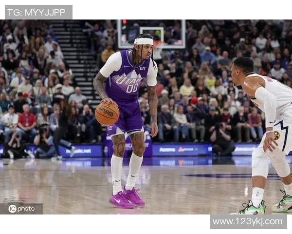 爵士队买断克拉克森快船续约巴图姆两年总值1150万