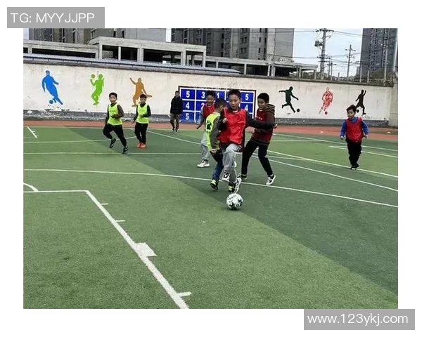 足球比赛心得分享与技巧总结助你提升球技与团队协作能力